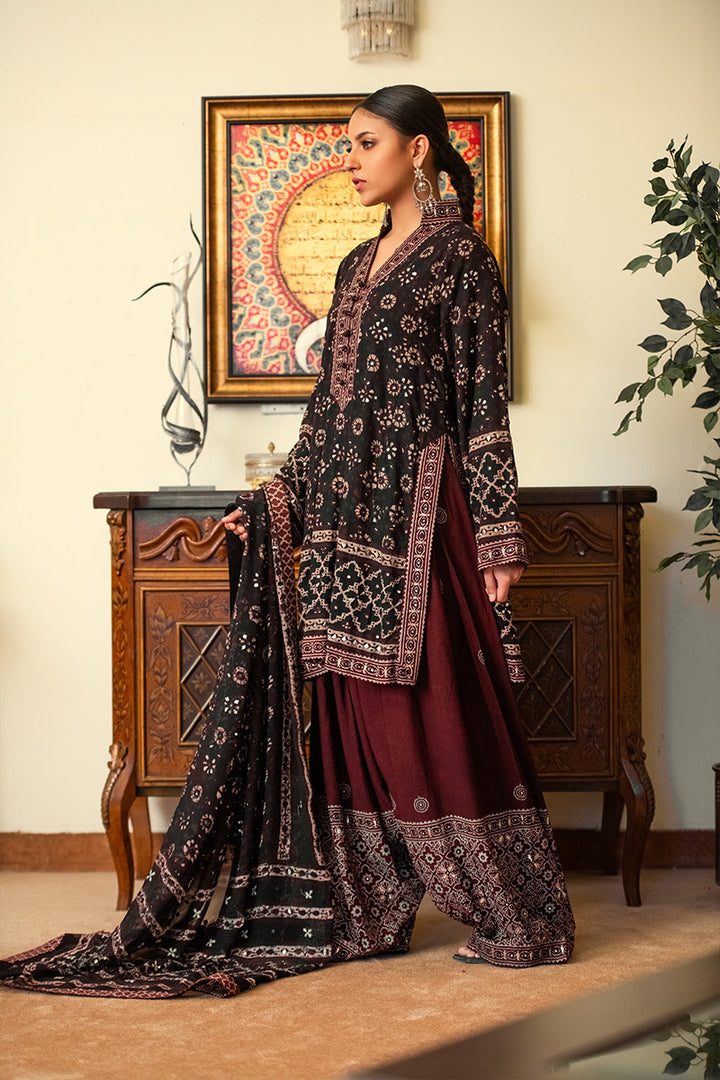 Gulpari | 3 Piece Kurta & Farshi Shalwar Suit