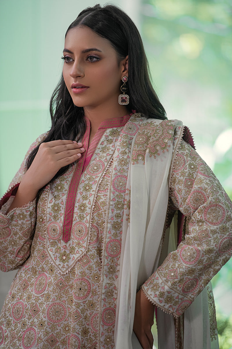 Gulrukh | 3 Piece Kurta Plazzo Suit